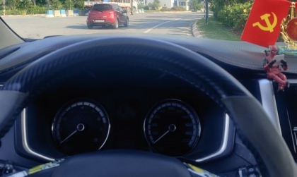 Mitsubishi Xpander nhấp nháy đèn báo động cơ thì phải kiểm tra gì?