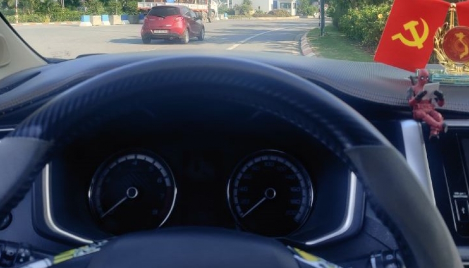 Mitsubishi Xpander nhấp nháy đèn báo động cơ thì phải kiểm tra gì?