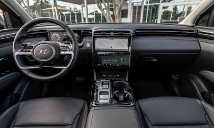 Xử lý nước mưa chảy vào trong xe hyundai tucson thế nào?