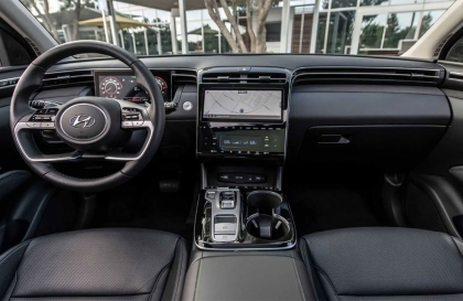 Xử lý nước mưa chảy vào trong xe hyundai tucson thế nào?