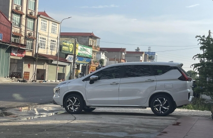 Sao xe Mitsubishi Xpander của em vừa mua 5 tháng đã yếu bình thế?