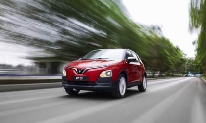 Xe Vf5 bị hút khi chạy 16-22 km/h là sao?