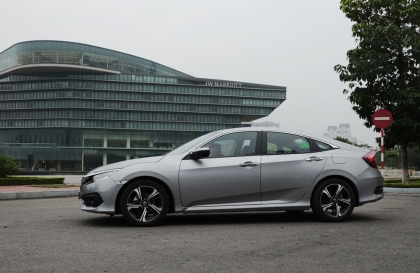 Honda Civic đi vào chỗ sóc bị chết máy là lỗi gì?