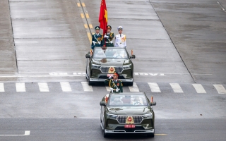 VinFast VF 9 vinh dự góp mặt trong đoàn xe phục vụ Lễ diễu binh kỷ niệm 80 năm Quốc khánh