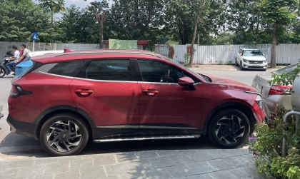Có cách nào làm hết mùi xe mới của Kia Sportage không?