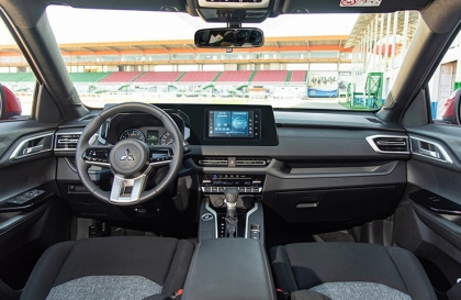 Mitsubishi Xforce bị mất kết nối Apple Carplay thì tự sửa được không?