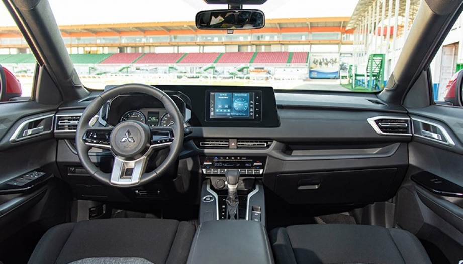 Mitsubishi Xforce bị mất kết nối Apple Carplay thì tự sửa được không?