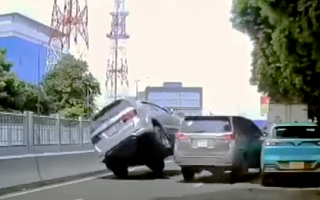 Clip TNGT: Đâm vào Toyota Innova, Fortuner cho biết vì sao được phong 