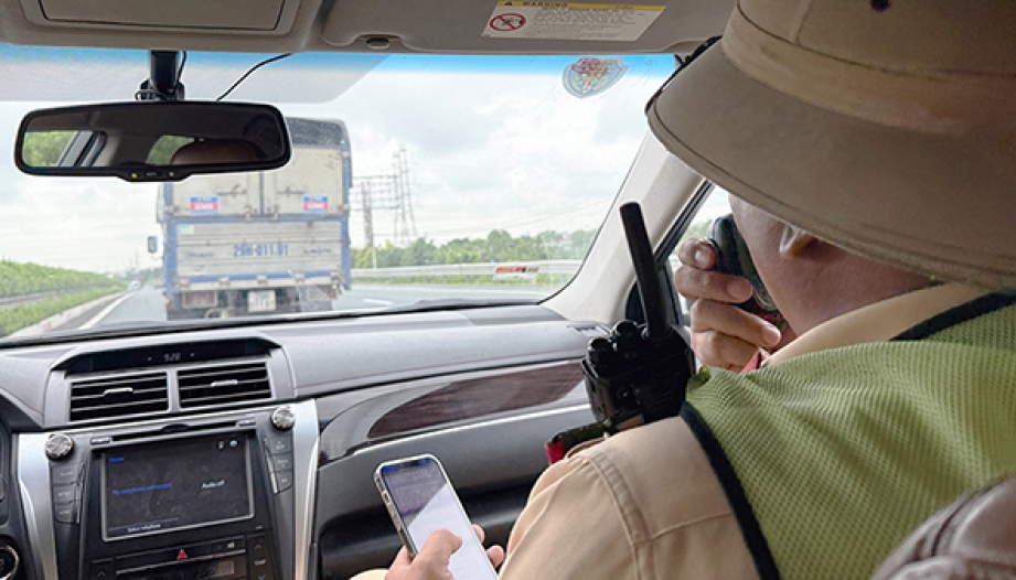 Clip: Cảnh sát Giao thông xử lý tình trạng