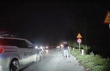 Ý thức Giao thông: Điểm 10 - KHÔNG NHƯNG dành cho các bác tài