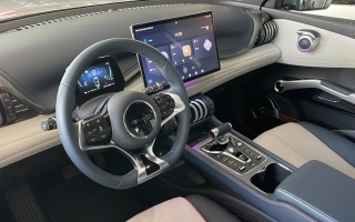 Xe Byd Atto 3 bị lỗi cần gạt số thì xử lý sao?