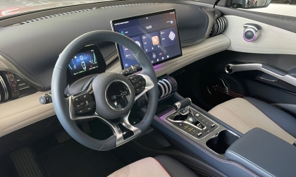 Xe Byd Atto 3 bị lỗi cần gạt số thì xử lý sao?