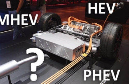 Mẫu xe nào đáp ứng mức tiêu thụ nhiên liệu trung bình 4,83L/100km theo dự thảo TCVN mới của Bộ Xây dựng?