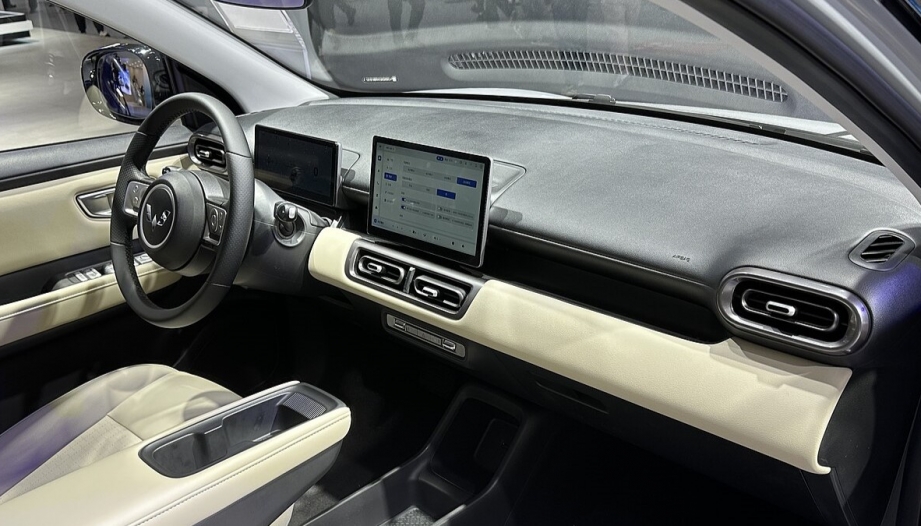 Xin các bác cách chống ồn cho Wuling Bingo ạ!