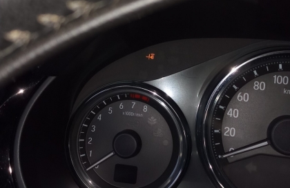 Đèn báo này trên Honda City hiện lúc tắt máy là sao các bác?