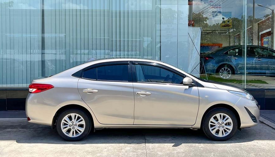 Có cách nào khắc phục mùi hôi điều hòa xe Toyota Vios không?