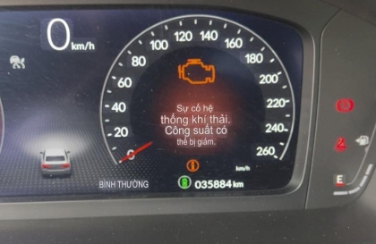 Đồng hồ xe Honda Civic báo thế này có sao không các bác?