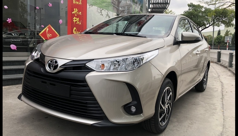 Vios số sàn bị kêu khi vào số lùi là vấn đề gì?