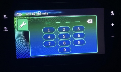 Màn hình Attrage hiện thế này là bị sao các bác ơi?