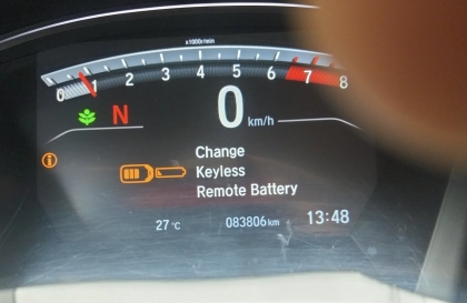 Các bác chỉ giáo giúp lỗi xe Honda CR-V trên đồng hồ