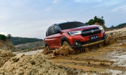 Suzuki XL7 của em lội nước hơn nửa bánh có sao không các bác?