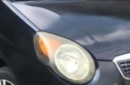 Đèn xe Kia Morning bị ố vàng thì phải xử lý sao?