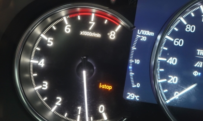 Xe Mazda 6 bị hiện i-stop thì thay bình chưa các bác?