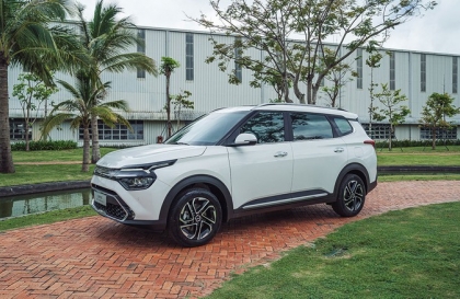 Thăng xe Kia Carens hay kêu keng két sau khi đậu lâu là bị sao?