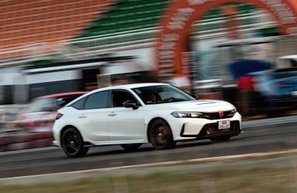 “Dành những gì tốt nhất cho người cuối cùng” hay là phút cuối cho Honda Civic Type R tại Việt Nam?