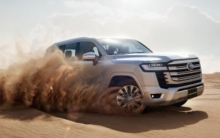 Toyota Land Cruiser 300: Sau HEV là PHEV