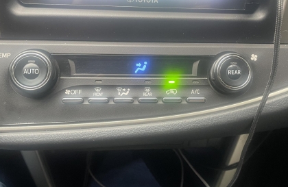 Nút bấm xe Toyota Innova không ăn thì phải khắc phục sao?