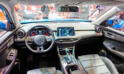 MG HS bị vấn đề cá vàng này thì xử lý sao?