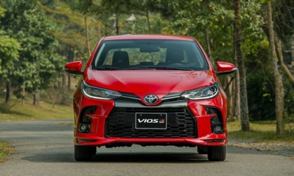 Có cách nào xử lý kính xe Vios bị xước lông mèo thế ạ?