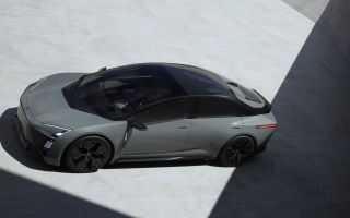 Japan Mobility Show 2025: Toyota gây choáng váng khi tung ra Corolla Altis concept