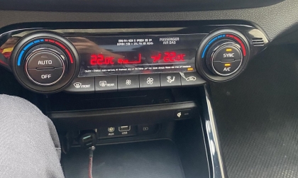 Kia Cerato bị vấn đề điều hòa thế này là sao các cụ?