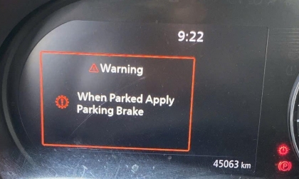 Nissan Kicks hiện lỗi này và phanh cứng thì khắc phục sao?