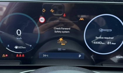 Đồng hồ Hyundai Tucson báo lỗi gì thế các bác?