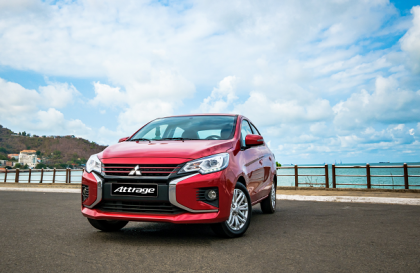 Xin các cụ chỉ giao vấn đề gương chiếu hậu của Mitsubishi Attrage