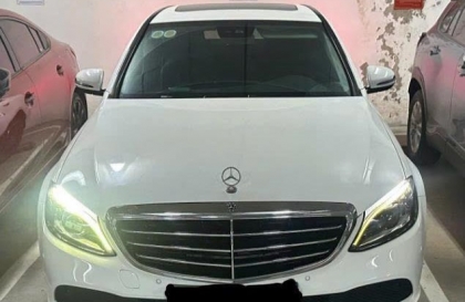 Đèn Led của C-Class thế này thì có cách nào chữa bệnh không?