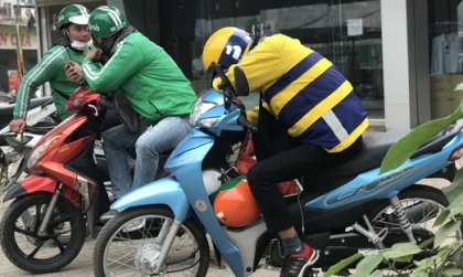 Hà Nội: Không có xe máy xăng kinh doanh vận tải công nghệ mới từ 1/7/2025