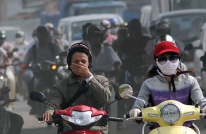 Hà Nội dự định hỗ trợ tối đa 5 triệu đồng cho người chuyển đổi xe máy xăng sang xe máy điện