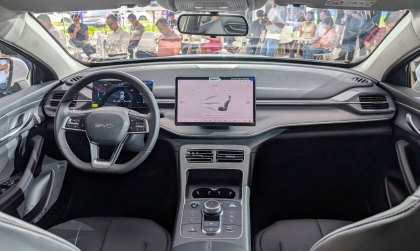 Nguyên nhân chính đằng sau quyết định loại bỏ màn hình xoay 90 độ trên các mẫu xe BYD trong tương lại