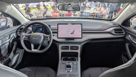 Nguyên nhân chính đằng sau quyết định loại bỏ màn hình xoay 90 độ trên các mẫu xe BYD trong tương lại