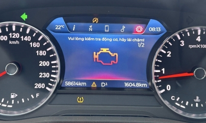 Xin tư vấn hai lỗi trên VinFast Lux A với ạ