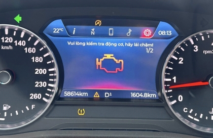 Xin tư vấn hai lỗi trên VinFast Lux A với ạ