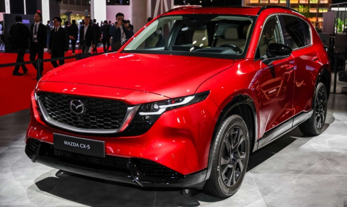 Japan Mobility Show 2025: Mazda CX-5 thế hệ mới chính thức ra mắt - To hơn và có cả mild-hybrid