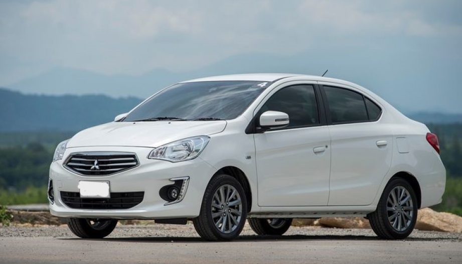 Mitsubishi Attrage đi đường xấu bị lộc cộc thì có nên thay cao su giảm chấn?