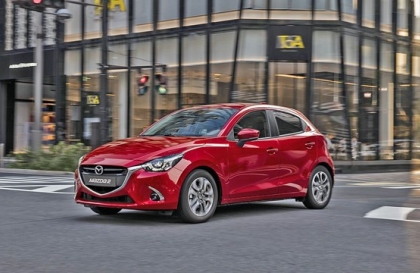 Xin cách khắc phục lỗi kết nối Carplay trên Mazda2