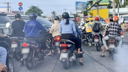 Hà Nội: Kiên trì mục tiêu cấm xe máy sử dụng nhiên liệu hóa thạch lưu thông trong vành đai 1 từ 01/7/2026