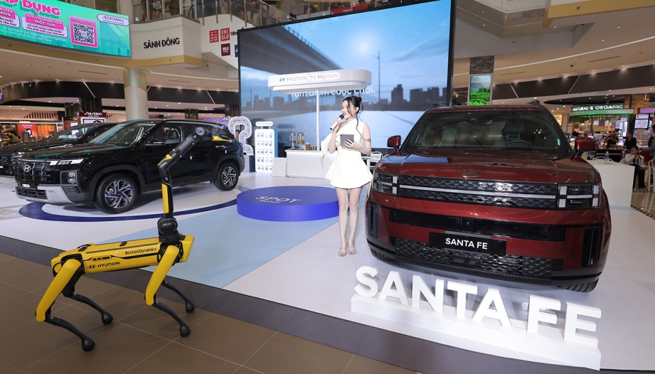 Hyundai Thành Công Việt Nam tiếp tục sự kiện trưng bày các mẫu xe được ưa chuộng tại Tp Hồ Chí Minh